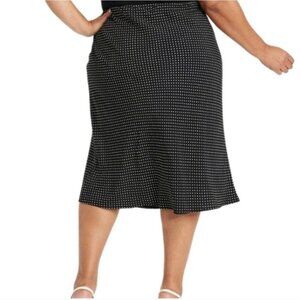 Ava‎ & Viv Black Ivory Polka Dot Knee Length Pull On Skirt 1X NWOT